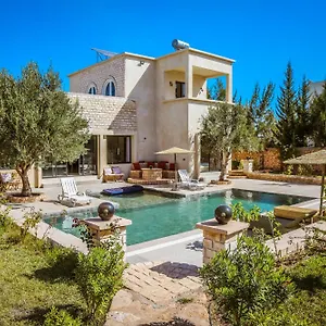 Outmama Charme & Comfort Villa